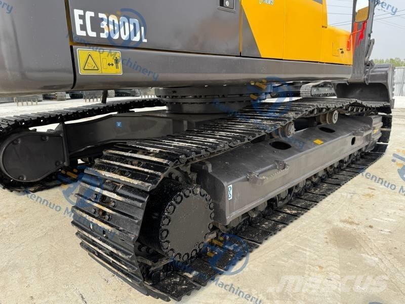 Volvo EC 300 D L Excavatoare pe șenile
