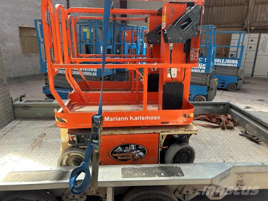 JLG 1230 ES Ascensoare verticale catarg