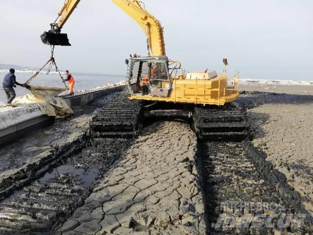 Hitachi MA 125 Excavator amfibiu