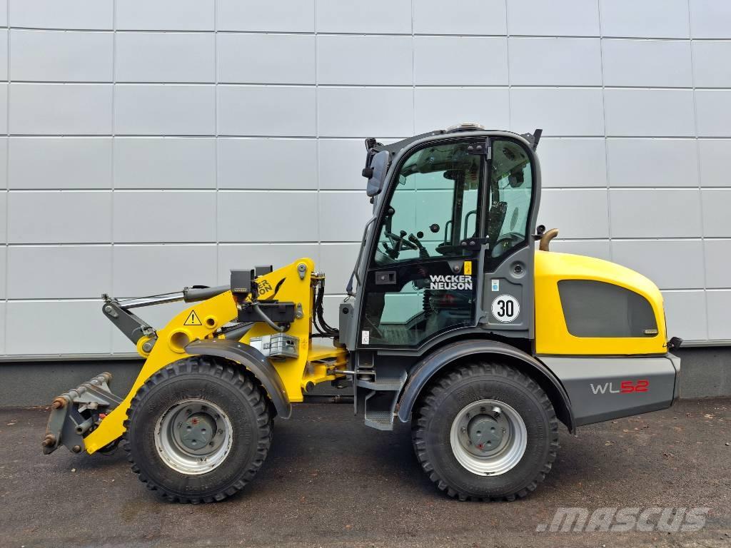 Wacker Neuson WL 52 Incarcator pe pneuri
