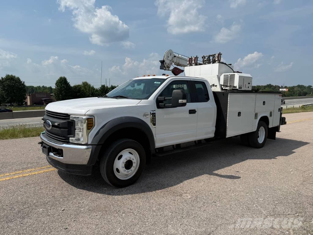 Ford F 550 XL SD Municipal/vehicul cu uz general