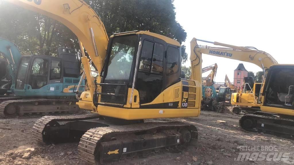 Komatsu PC 130 Excavatoare pe șenile
