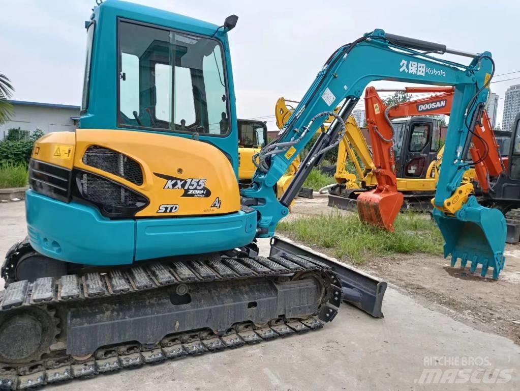 Kubota 155 Excavatoare pe șenile
