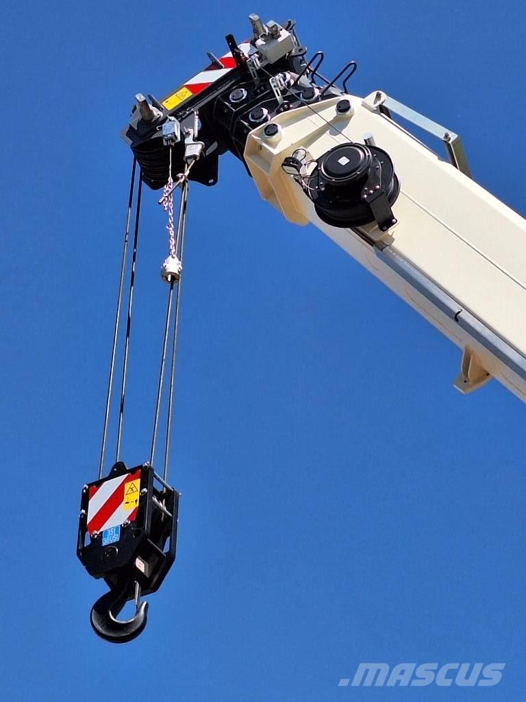 Terex TRT 35 Macara teren accidentat