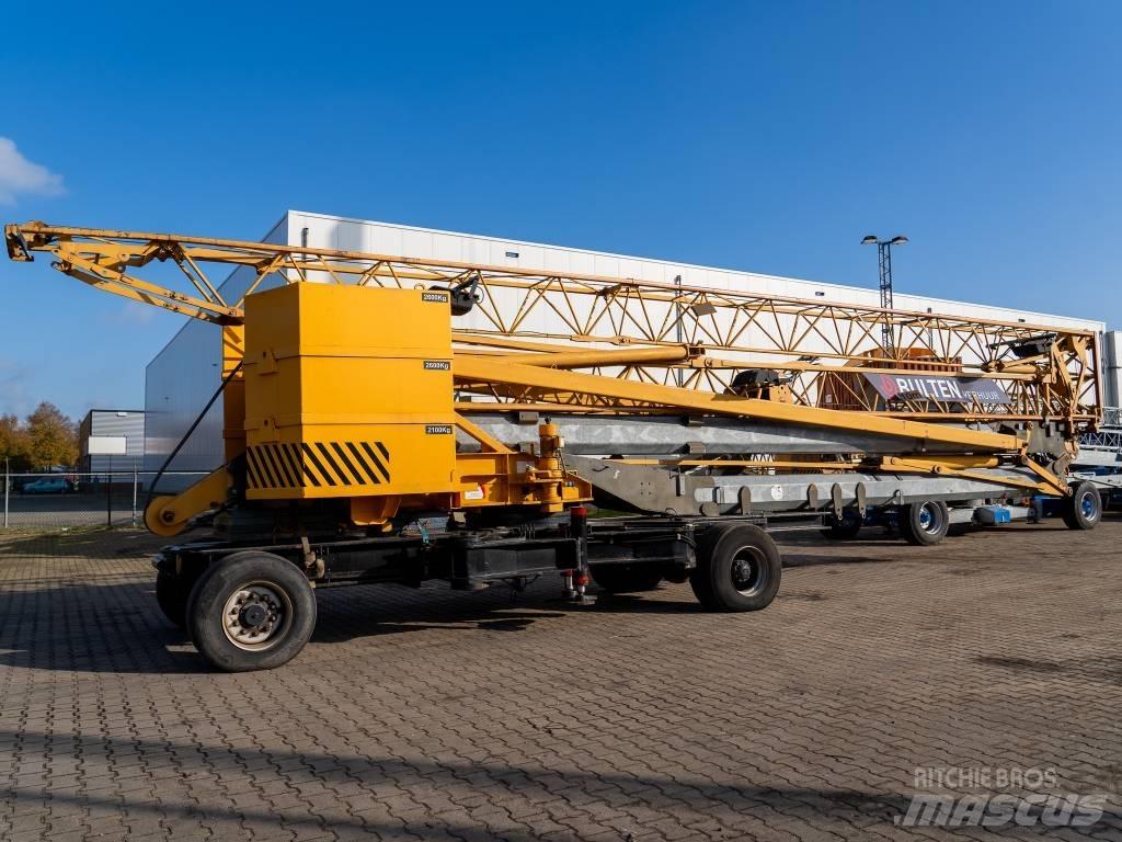 Potain HD 32 B Self erecting cranes