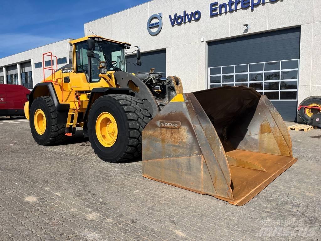 Volvo L260H Incarcator pe pneuri