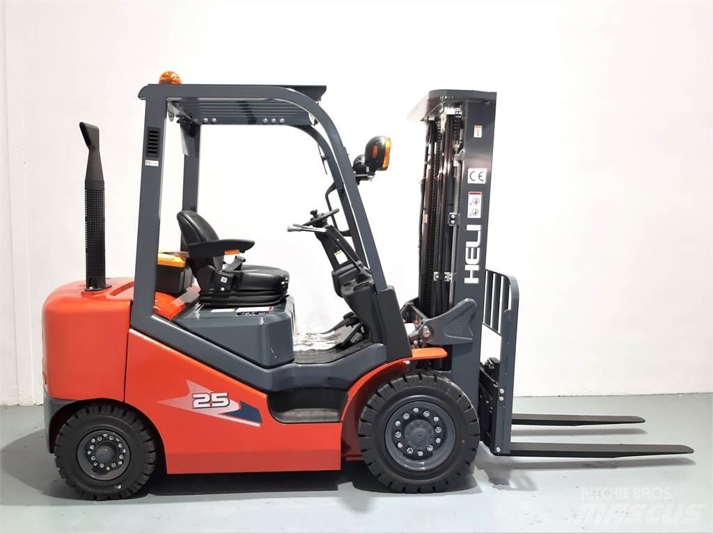 Heli CPCD25 XC26H Stivuitor diesel
