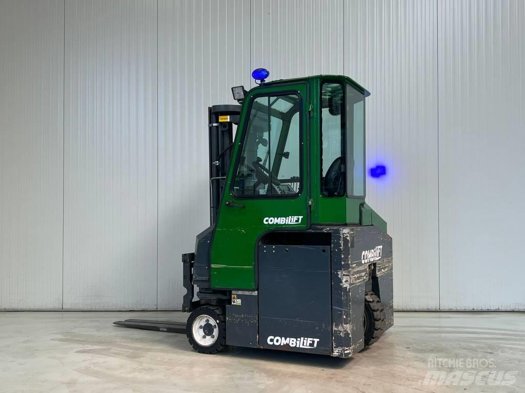 Combilift CBE2500 Stivuitoare cu patru brate