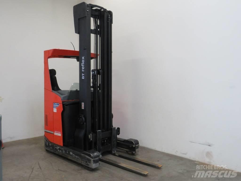 BT RR E 160 HE Stivuitor cu catarg retractabil