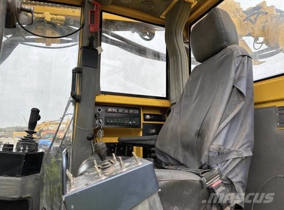 Atlas Copco ROC F6 Echipamente de forare la suprafata