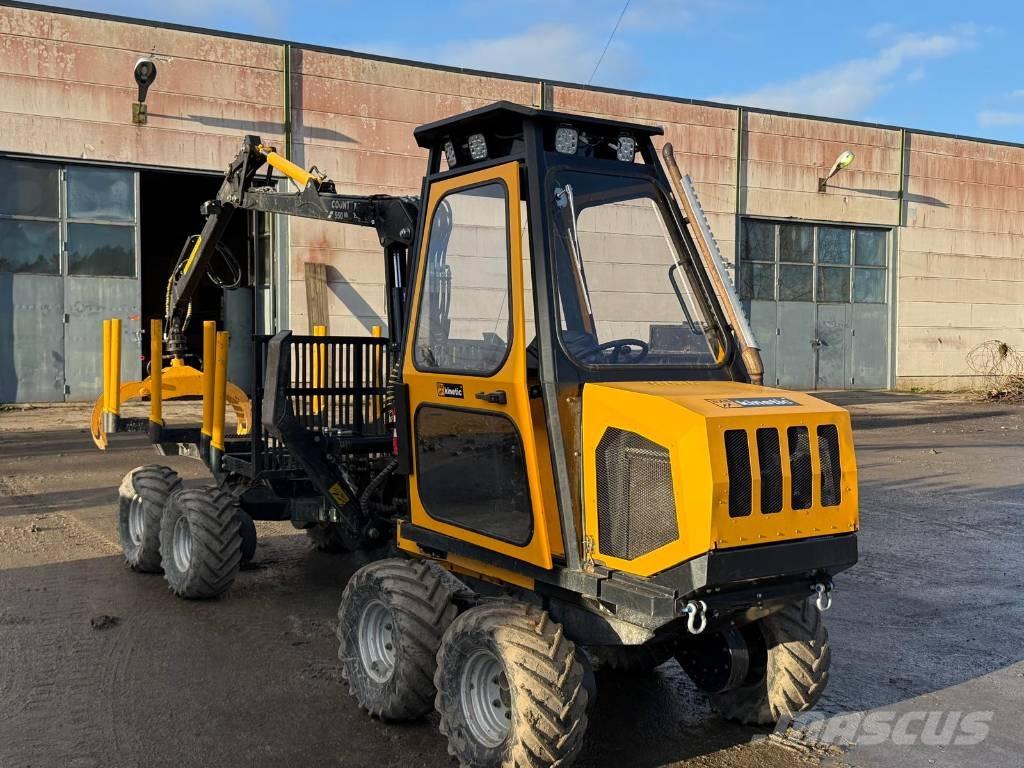  Kinetic 8x8 Transportoare