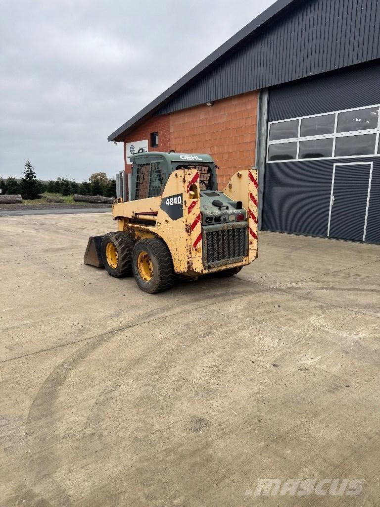 Gehl 4840 Mini incarcator