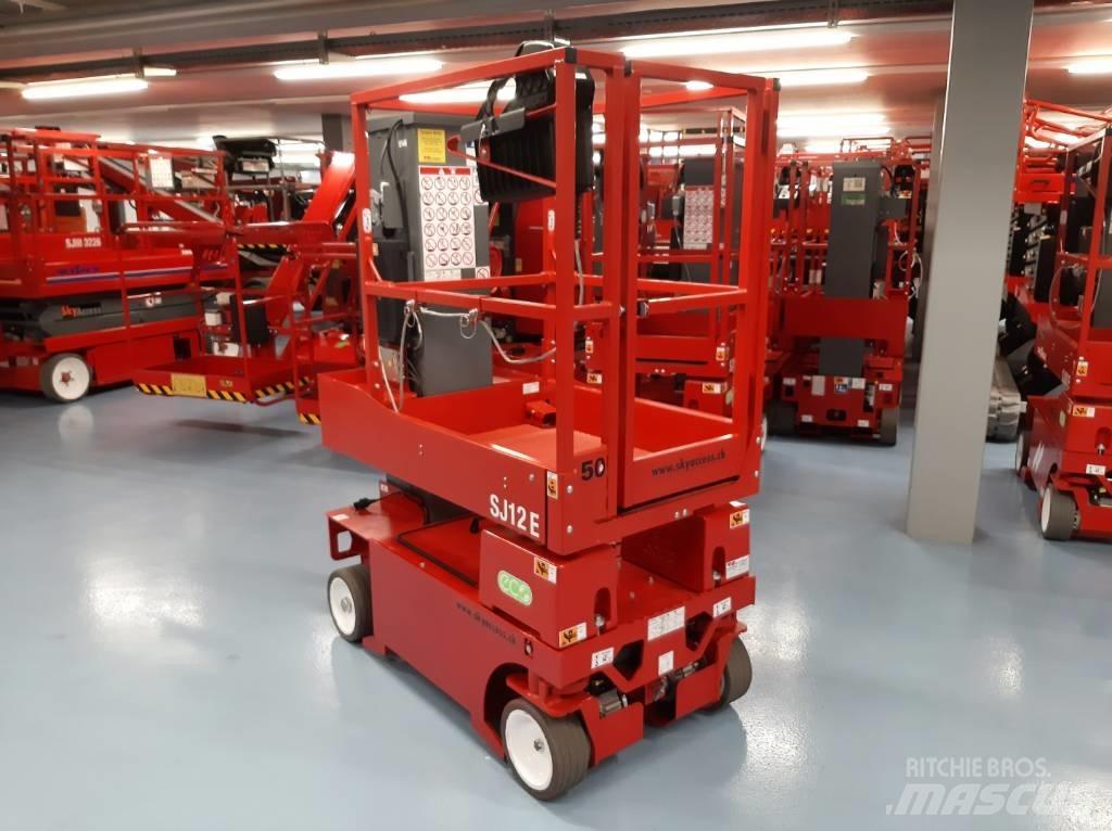 SkyJack SJ12 E Ascensoare verticale catarg