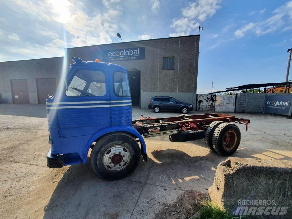 Pegaso COMET 1090 Camion cabina sasiu