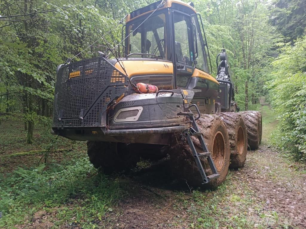 Ponsse Ergo 8W Combine forestiere