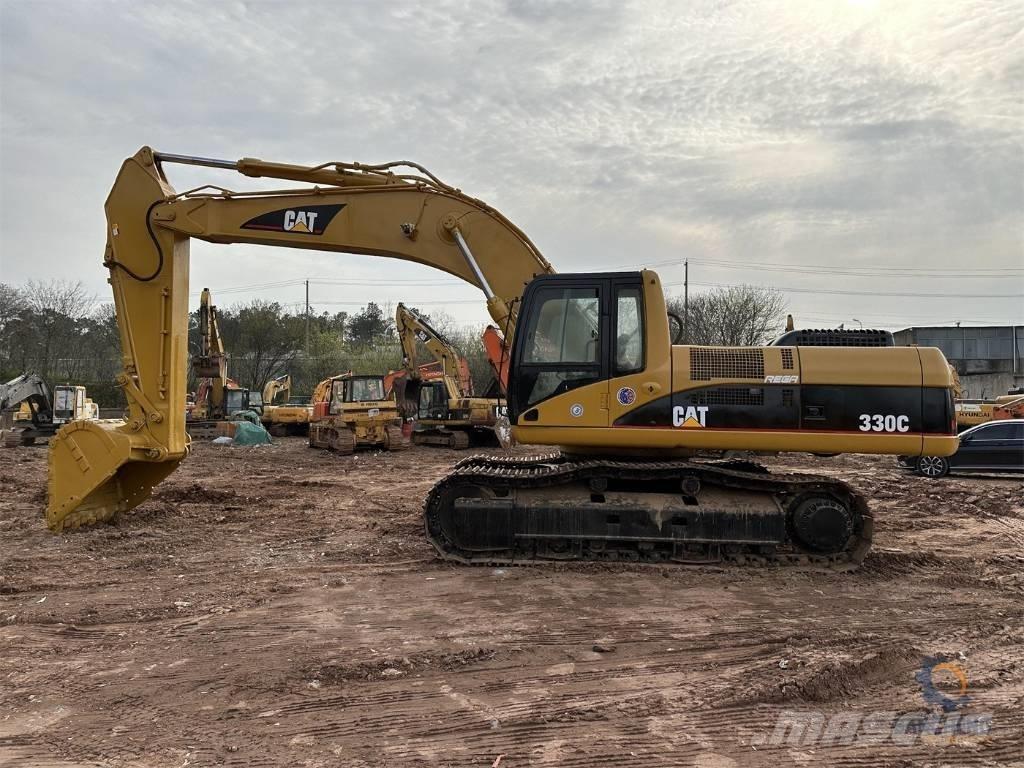 CAT 330C Excavatoare pe șenile
