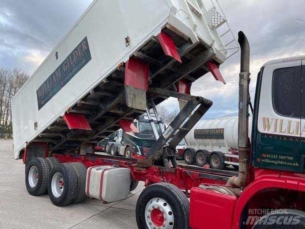 Scania P 380 Autobasculanta