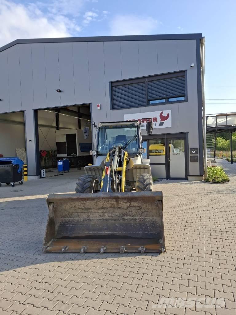 Kramer 8115 Incarcator pe pneuri