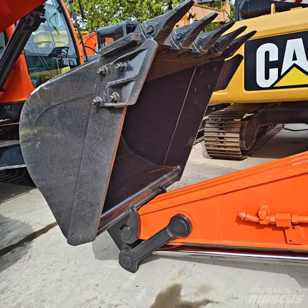 Doosan DX 225 LC Excavatoare pe șenile
