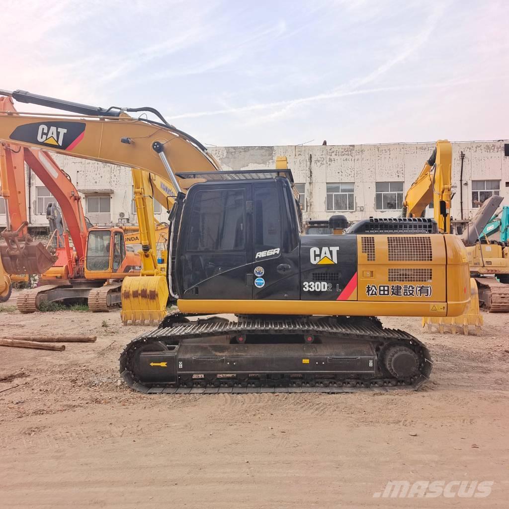 CAT 324  D2L Excavatoare pe șenile
