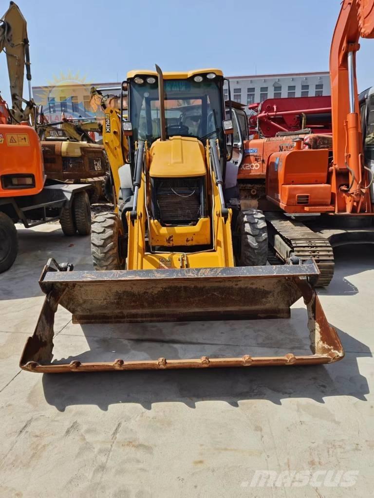 JCB 3 CX Buldoexcavatoare