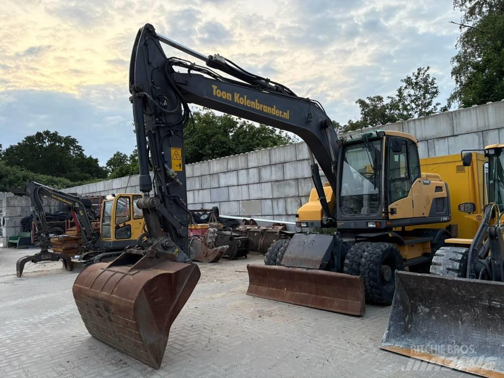 Volvo EW 160 D Excavatoare cu roti