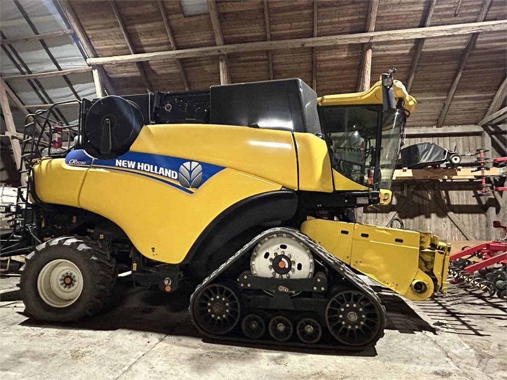 New Holland CR 9090 Combine de secerat