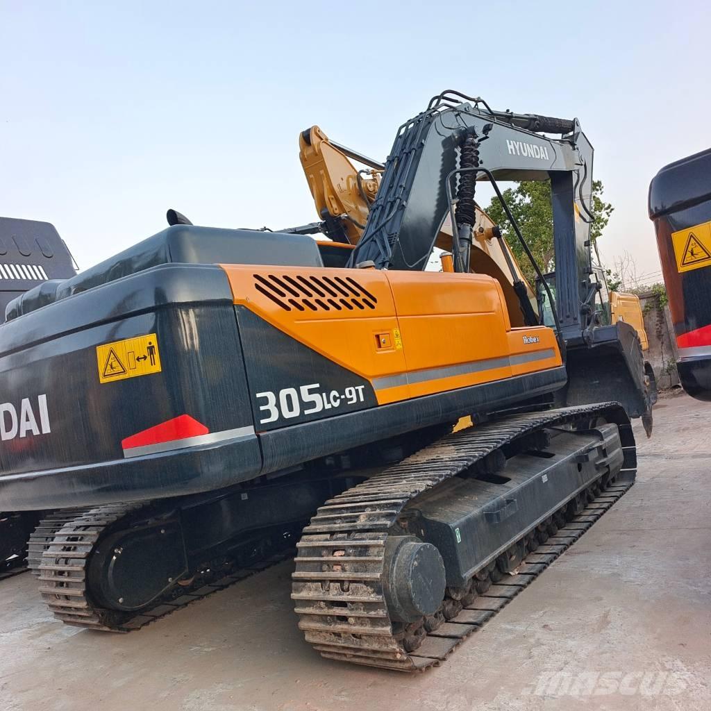 Hyundai 305 LC-9T Excavatoare pe șenile
