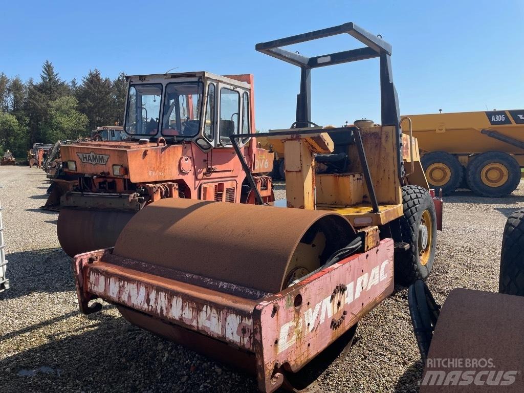 Dynapac CA151D Compactoare monocilindrice
