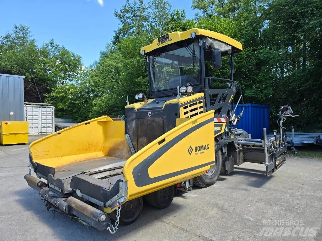 Bomag BF 300 P-2 Pavatoare asfalt