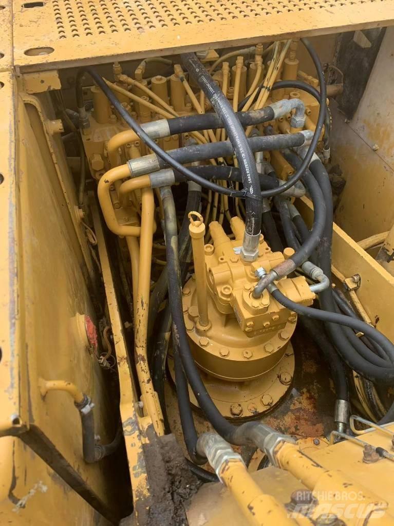 CAT 320 C Excavatoare pe șenile
