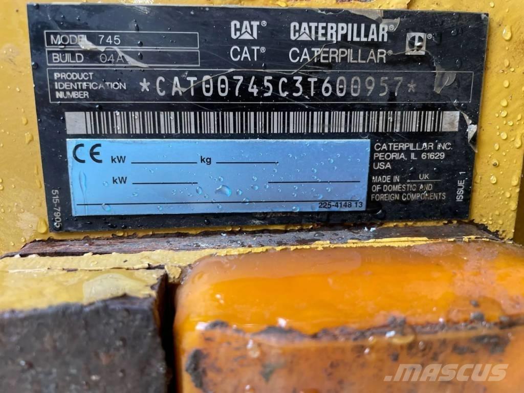 CAT 745 04A Transportoare articulate