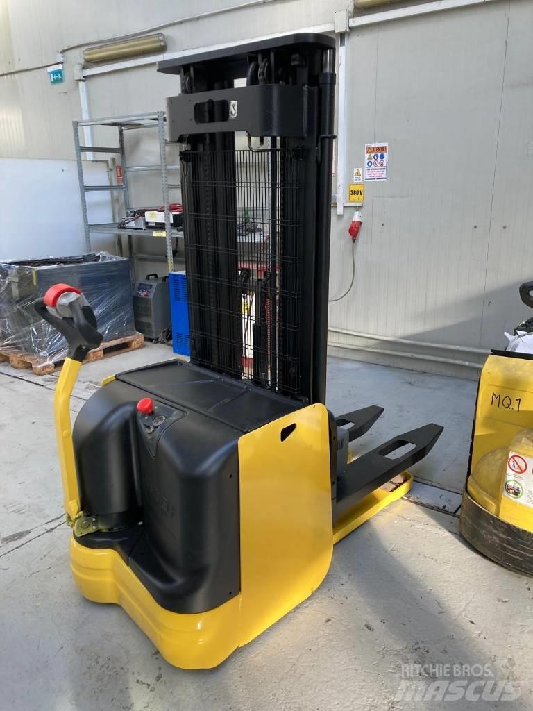 Hyster S 1.6 Transpaleta manuala