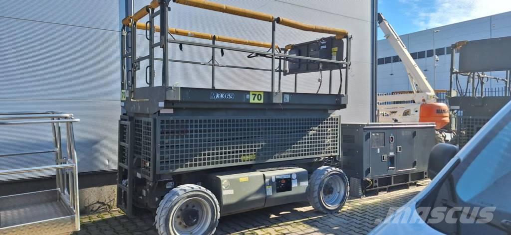 JLG M 3369 Platforme foarfeca