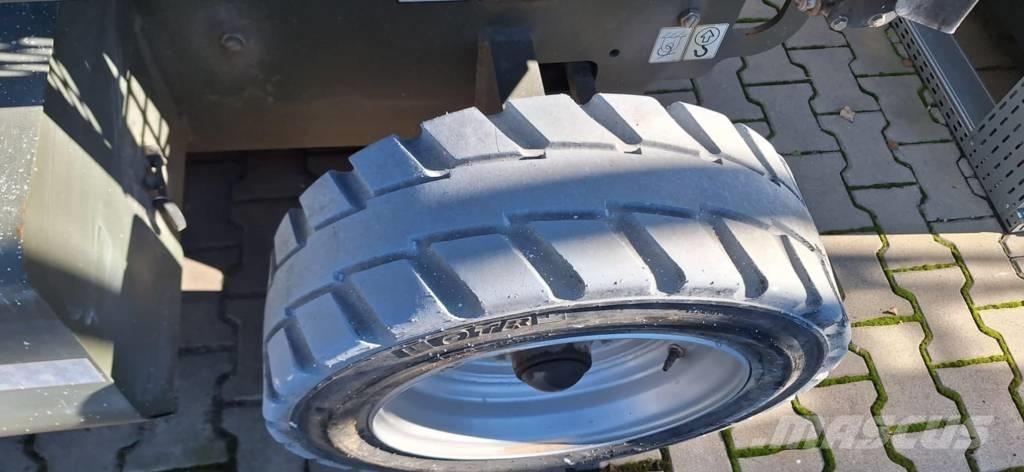 JLG M 3369 Platforme foarfeca