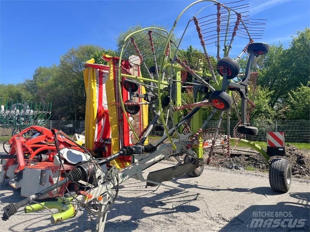 CLAAS LINER 2700 Utilaj de răvăşit fân