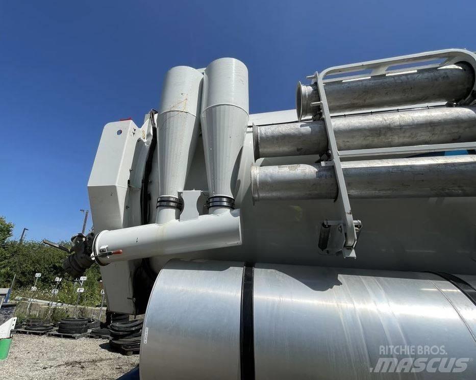 Vactor 2100 PLUS Camion vidanje