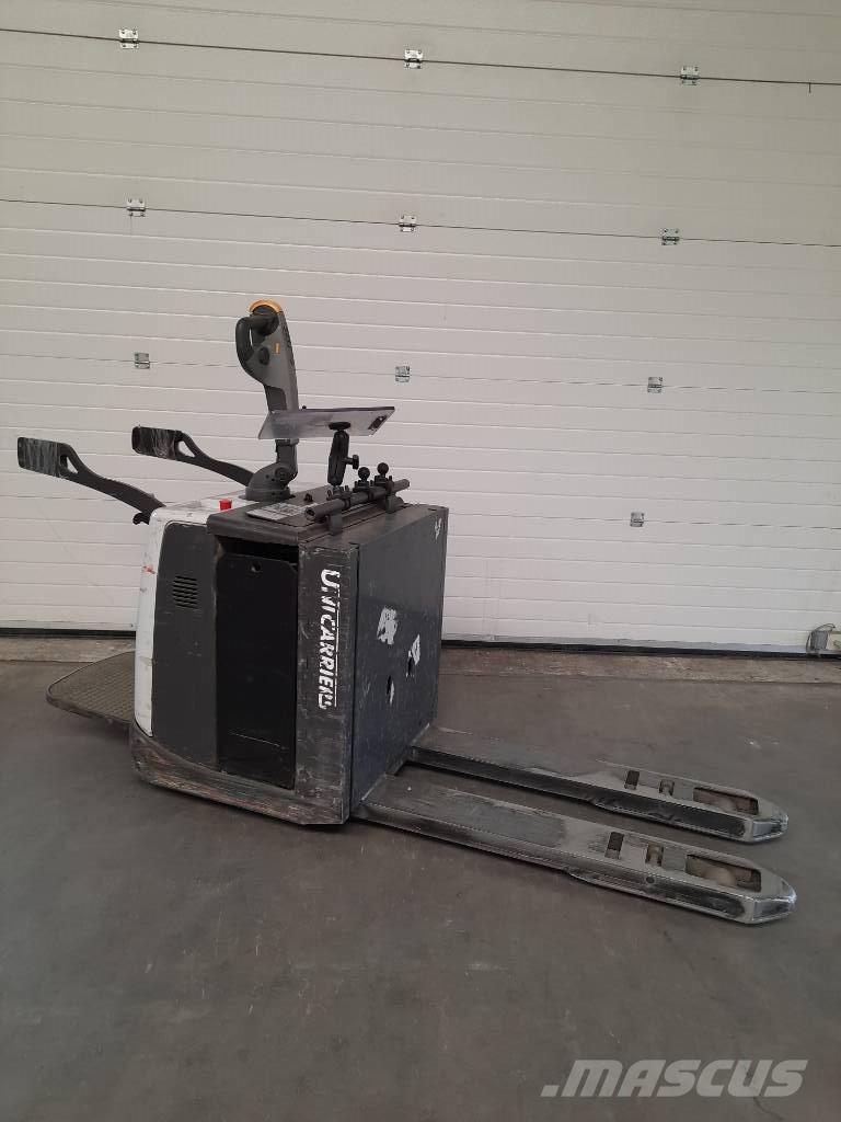 UniCarriers PMR200 Transpaleta cu platforma