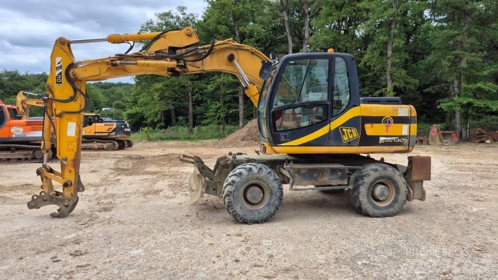 JCB JS 130 W Excavatoare cu roti