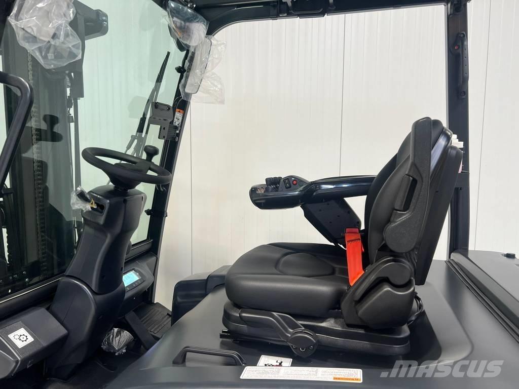 Bobcat B25X-7 PLUS Stivuitor electric