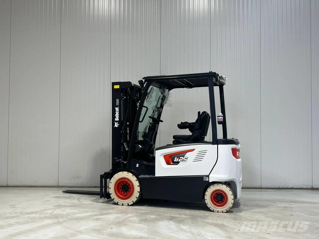 Bobcat B25X-7 PLUS Stivuitor electric