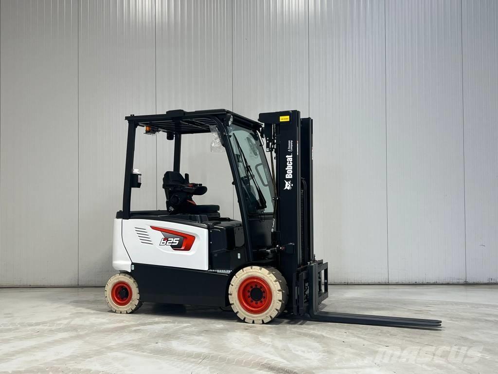 Bobcat B25X-7 PLUS Stivuitor electric
