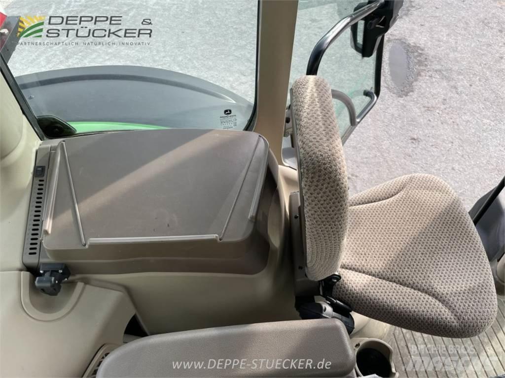 John Deere 6250R Tractoare