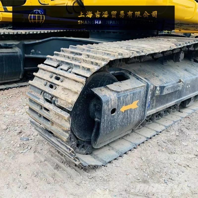 Komatsu PC 400 Excavatoare pe șenile
