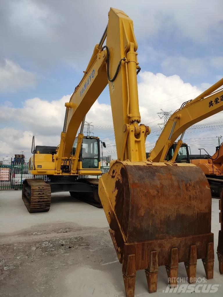 Komatsu PC450-8 Excavatoare pe șenile
