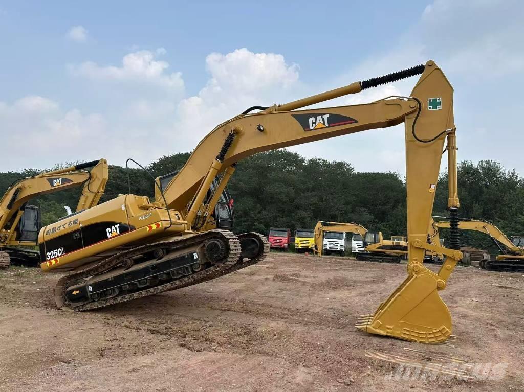 CAT 325 CL Excavatoare pe șenile
