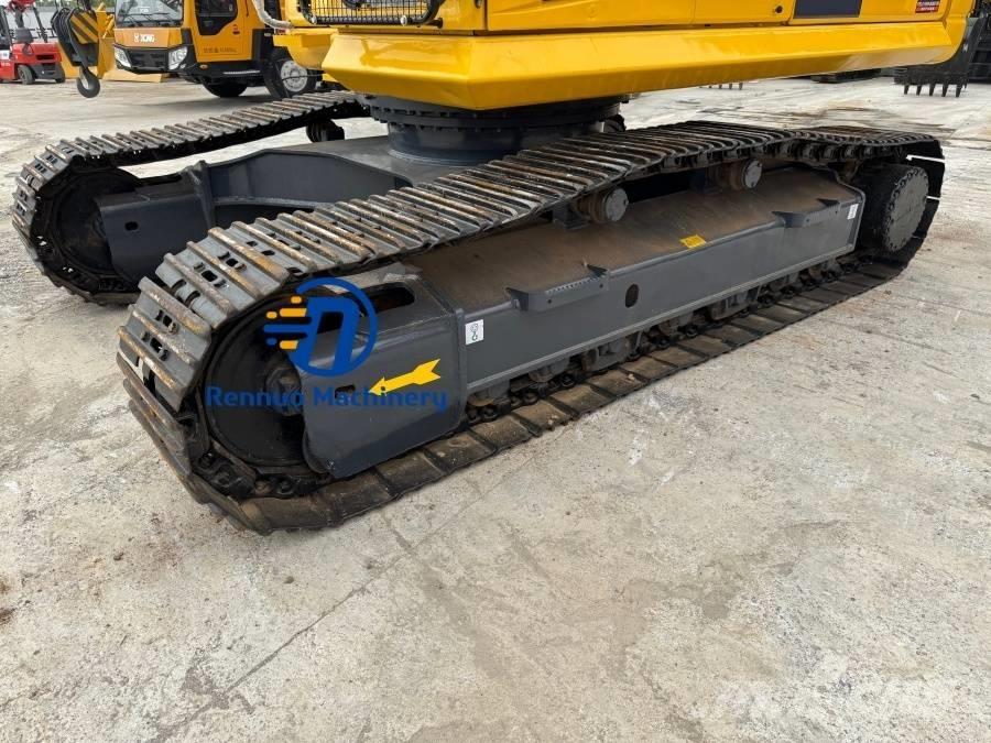 Komatsu PC 300 Excavatoare pe șenile
