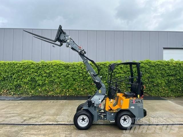 GiANT G 1200 TELE Incarcator pe pneuri
