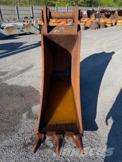 CAT 323 USED BUCKET Excavator