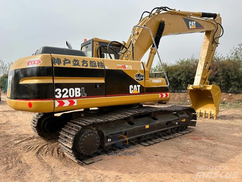 CAT 320 B L Excavatoare pe șenile

